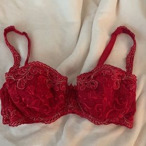 (4 for $20) vintage bra/bralette